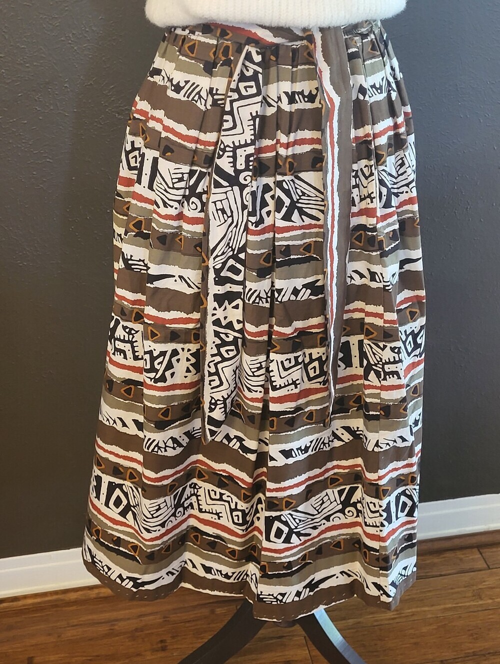 Tumbleweeds Small Cotton 80s A-line Maxi Skirt White/Black/Rust Ethnic Print